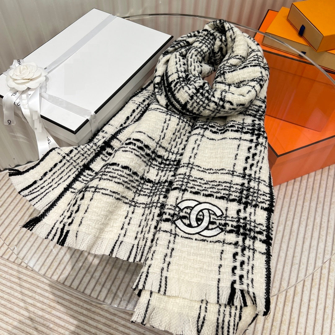 Luxury Plaid Cashmere Scarf Shawl